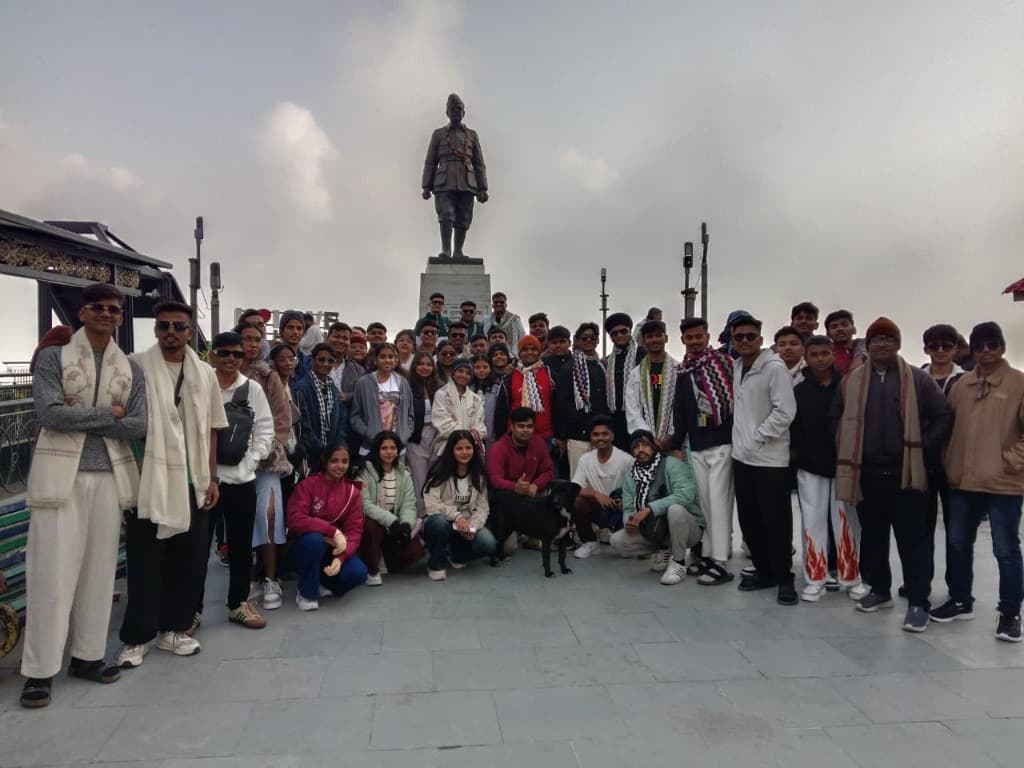 Student group at port industrial visit